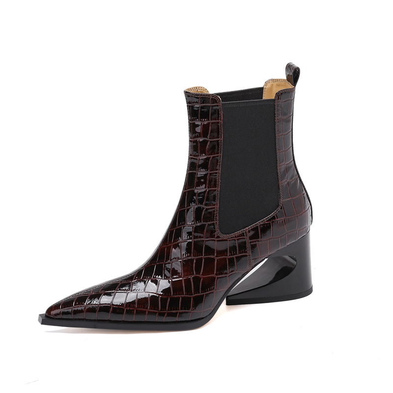 รองเท้าบูทสั้นทรงเชลซีหนังวัวล - Chelsea Boots Suede บทวิจารณ์และราคา