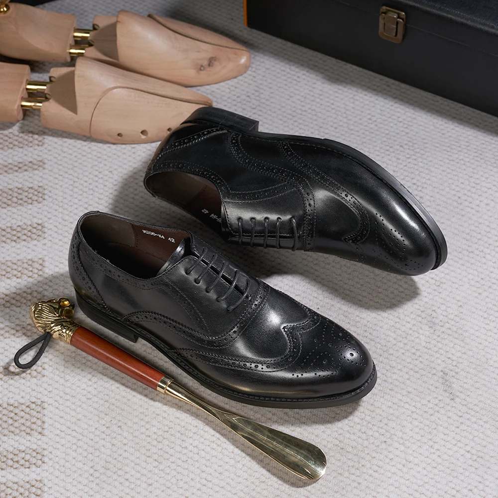 Brogue สไตล์ผู้ชาย Oxfords ของ - Monk Strap Shoe บทวิจารณ์และราคา