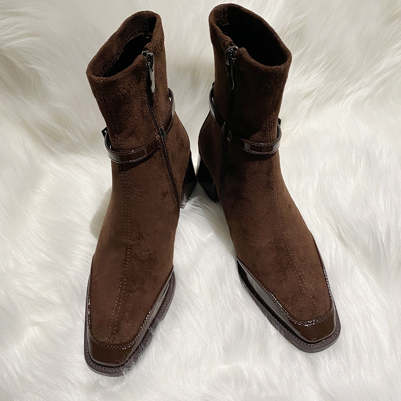 รองเท้าบูทข้อเท้าทรงเหลี่ยมหนั - Chelsea Boots Suede บทวิจารณ์และราคา